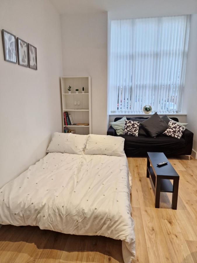 Converted Mill Apartment Manchester Eksteriør bilde
