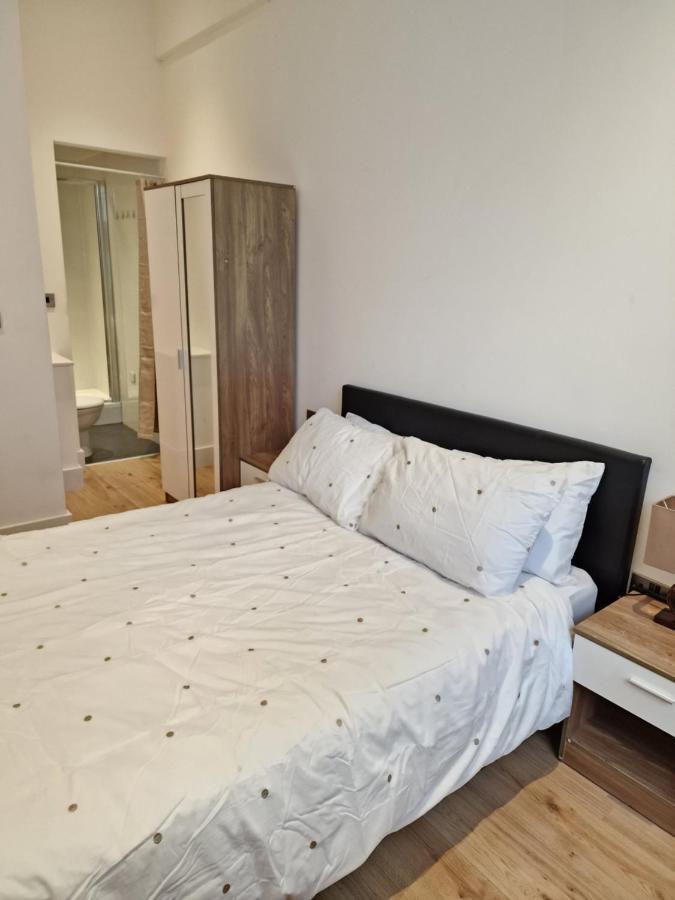 Converted Mill Apartment Manchester Eksteriør bilde
