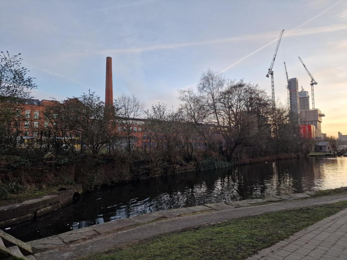 Converted Mill Apartment Manchester Eksteriør bilde